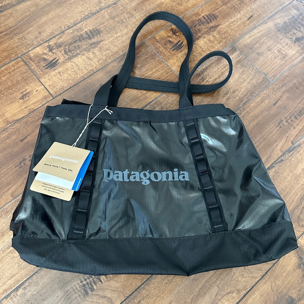 Patagonia Black Hole Tote Bag 25L